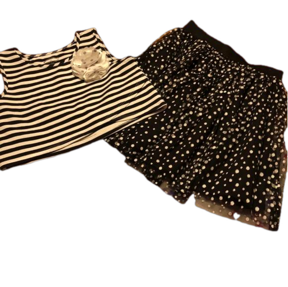 Pastourelle  by Pippa&julie black & white 2piece set size 6🌸